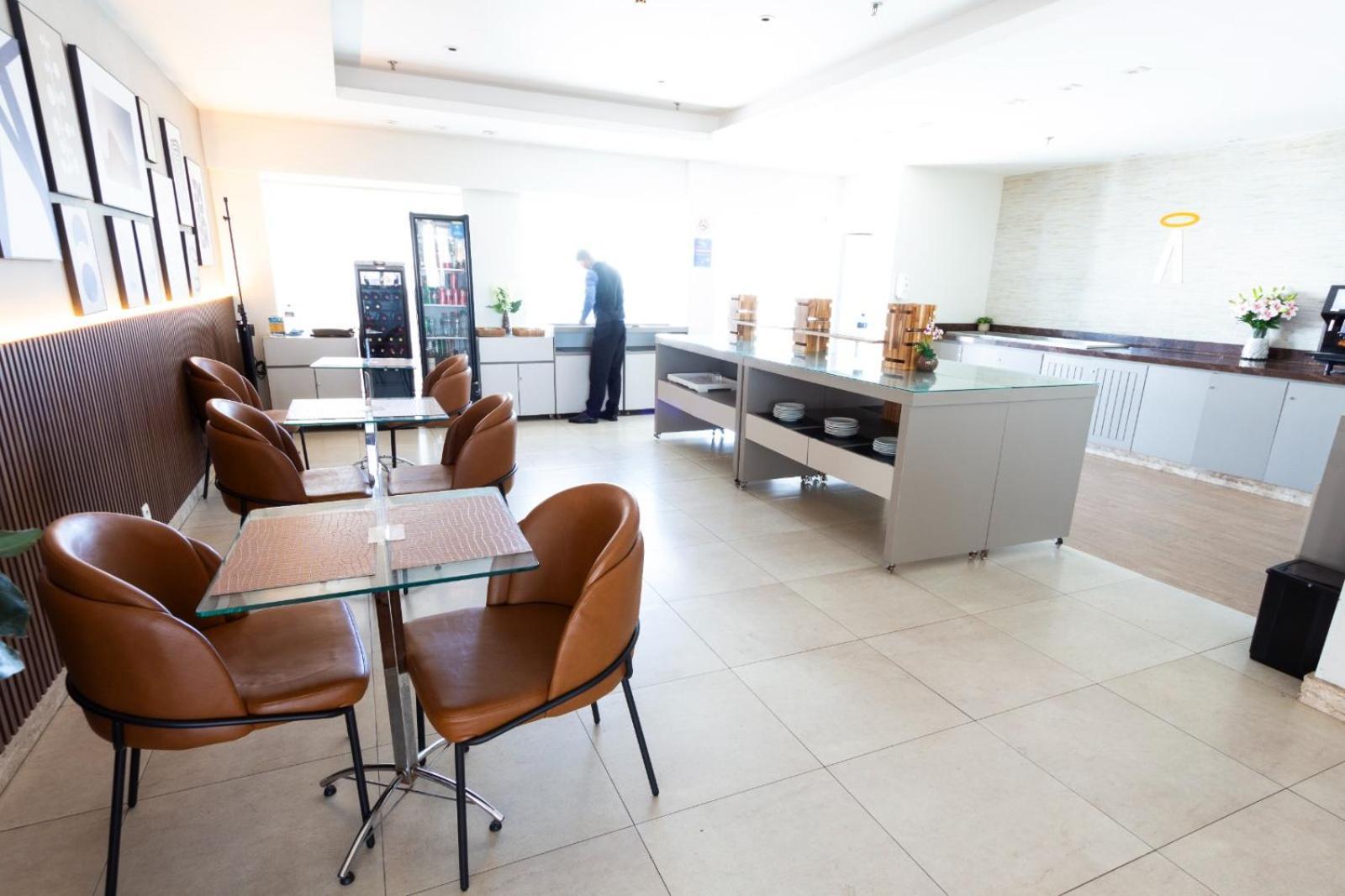 Aparthotel Elegante Flat - Saint Moritz Df *